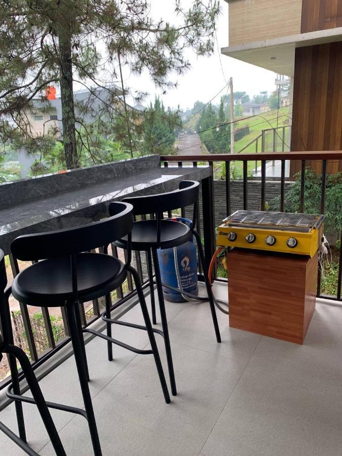 Platinum Dago Resort Villa 15Px Private Pool Bandung Bengkok エクステリア 写真